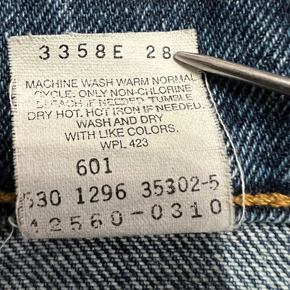 Vintage 90s Levi's 560 Loose Fit Tapered Leg Jeans‎ Men's W36 L32 Blue Denim